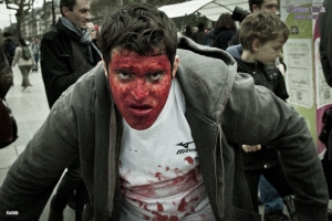 Zombie walk paris 2013